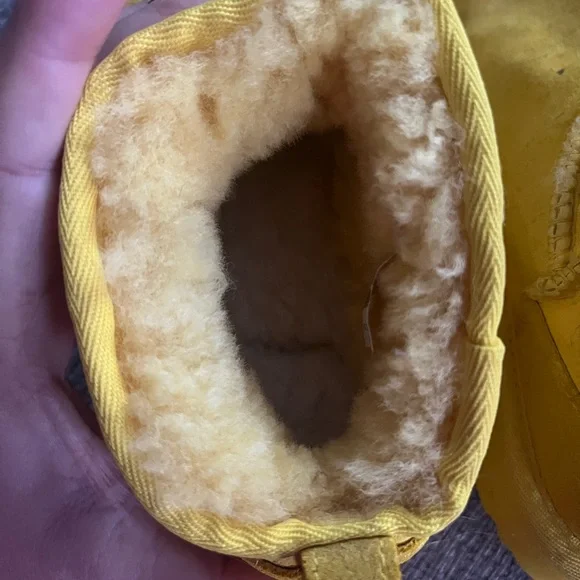 Ugg classic ultra Mini Yellow Shearling-Lined Boots